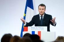 Emmanuel Macron hält eine Rede