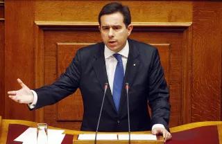 Notis Mitarakis im griechischen Parlament