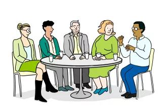 Gesprächsrunde - 5 Personen sitzen um einen runden Tisch