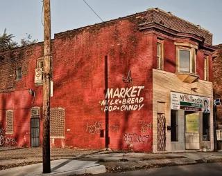 Mittlerer Westen USA Wahl // Bild: Hausfassade Detroit Market